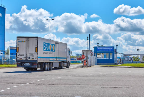 What is the difference between clearing and forwarding explained clearly to help businesses understand logistics, customs clearance